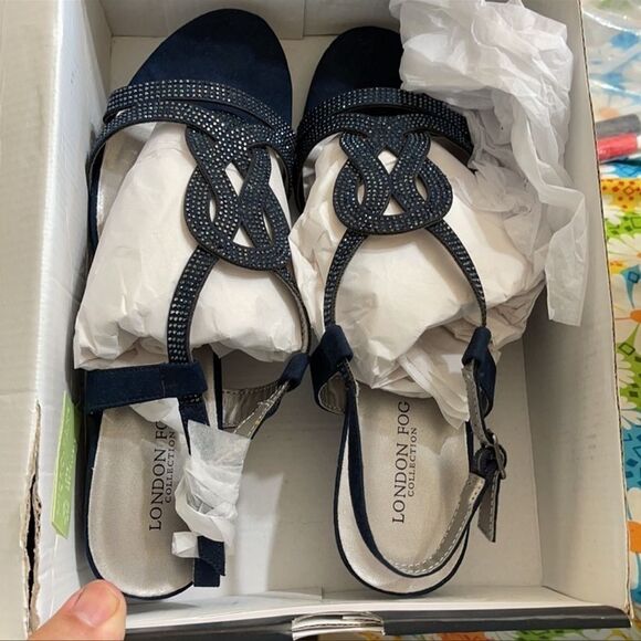 London Fog Navy Strappy Sandals - Picture 6 of 6
